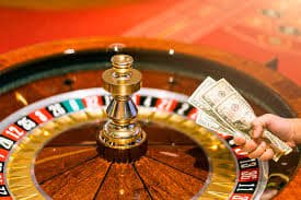 Permainan slot paling populer di platform kimtoto login termasuk Aviator, Sweet Bonanza, dan Gates of Olympus